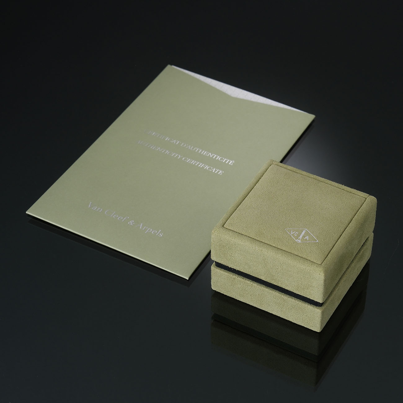 VAN CLEEF & ARPELS(USED)반클리프앤아펠 3P 땅뜨레망 에또왈 웨딩밴드 #49